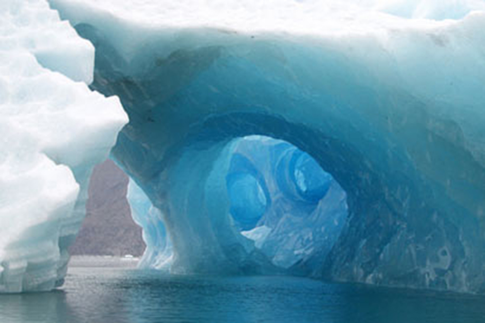 Singing icebergs | Canadian Geographic